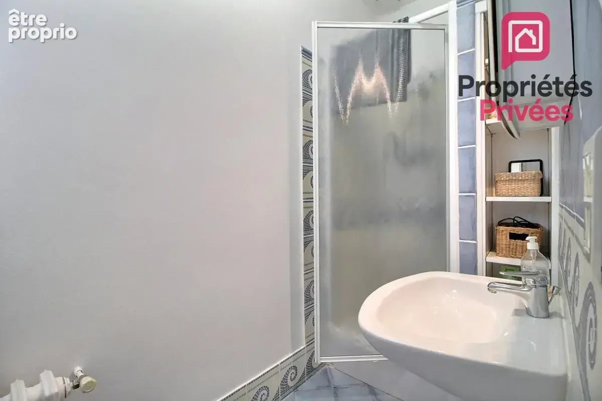 Belle maison de ville en meuliere de 91 m2- 2 chambres, sous-sol, jardin et terrasse, spa - photo 9