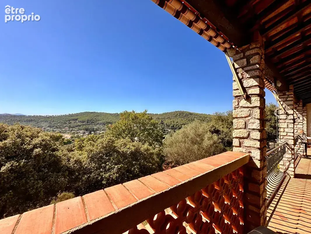 Maison traditionnelle,  vue exceptionnelle , Taradeau - photo 4