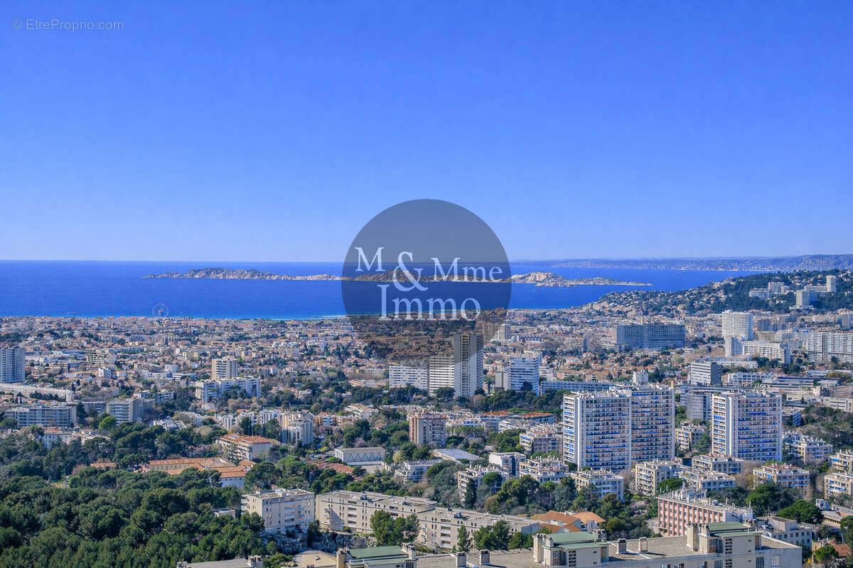 Appartement à MARSEILLE-9E