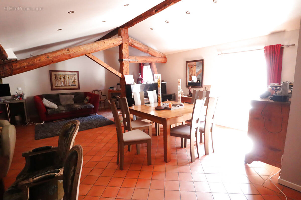 Appartement à LYON-1E