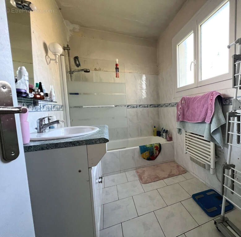 Maison à SAINT-CLEMENT