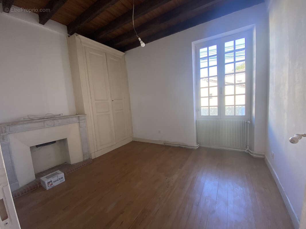 Maison à BUZET-SUR-BAISE