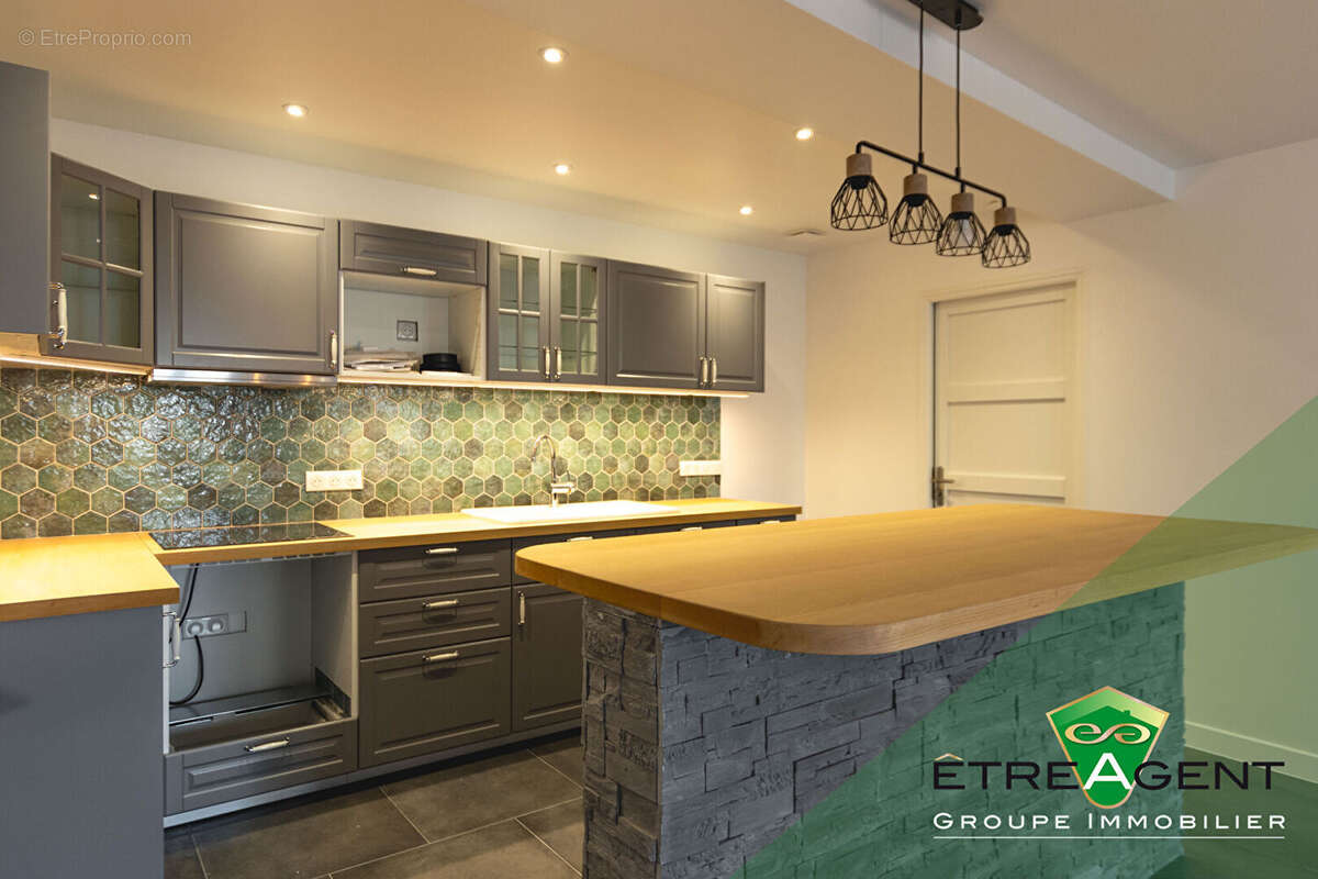 Commerce à MANTES-LA-JOLIE