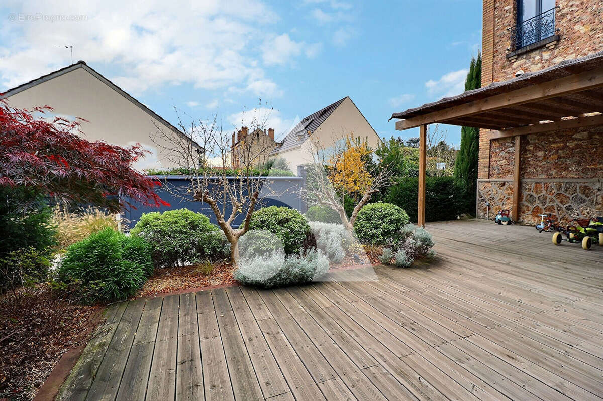 Maison à CORMEILLES-EN-PARISIS