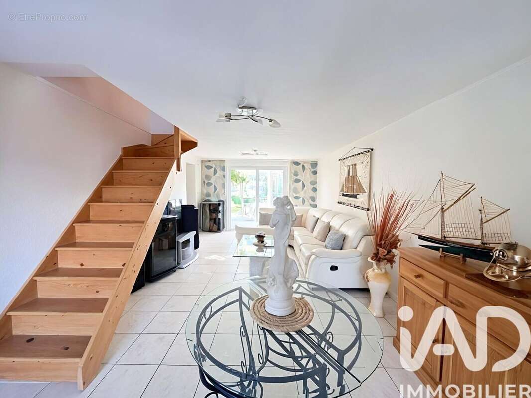 Photo 2 - Maison à AIGREFEUILLE-D'AUNIS