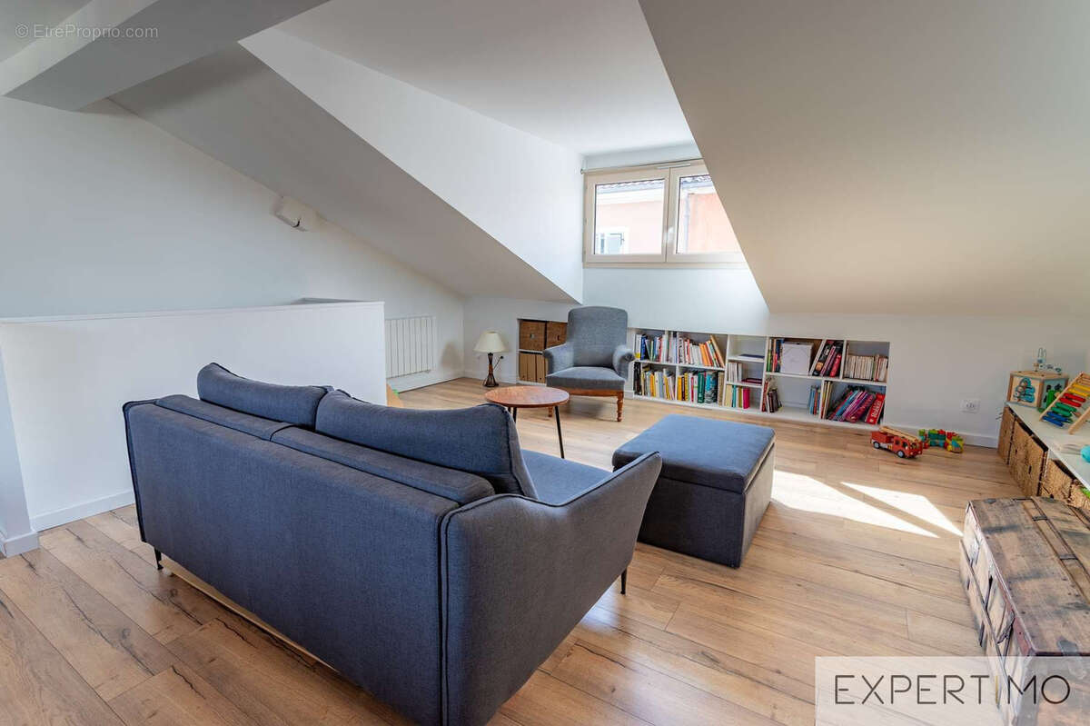 Appartement à VOIRON