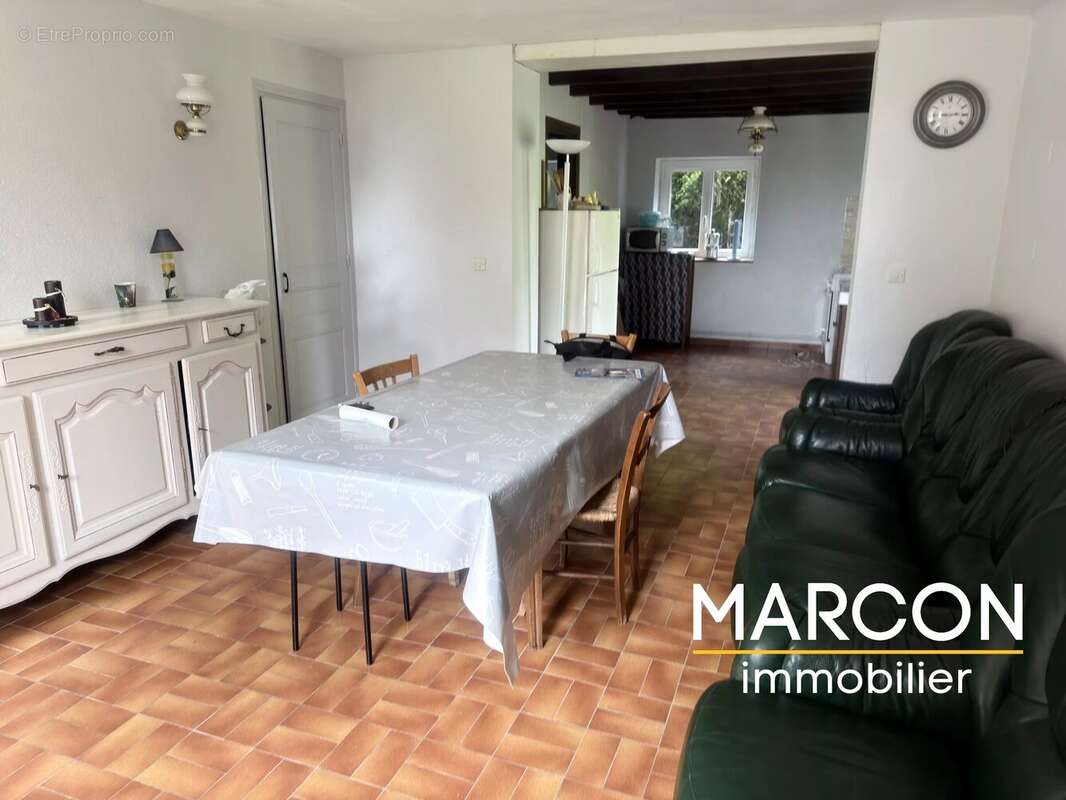 Secteur des 3 Lacs - Maison et terrain d'environ 4500 m² - photo 7