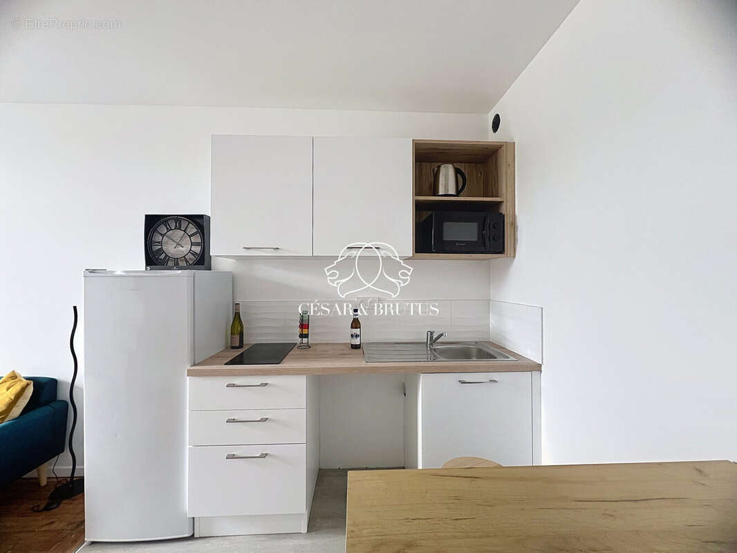Appartement 44 m² à Thizy  - photo 2