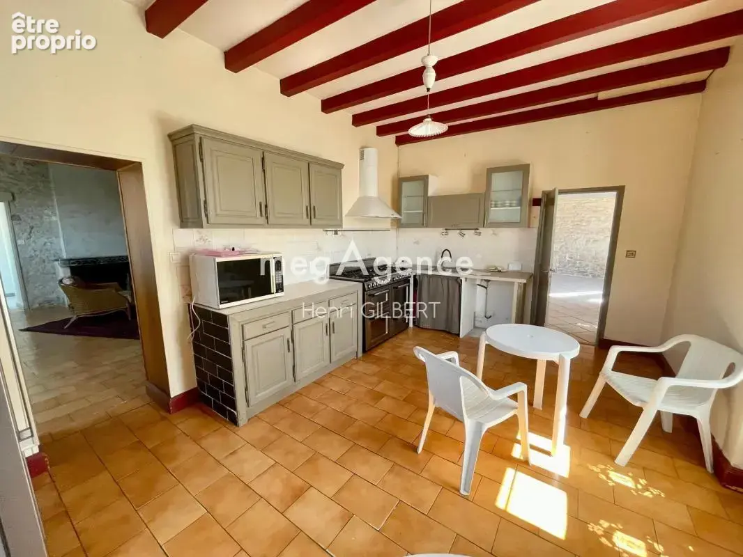 Maison construite en pierre entièrement restaurée - photo 6