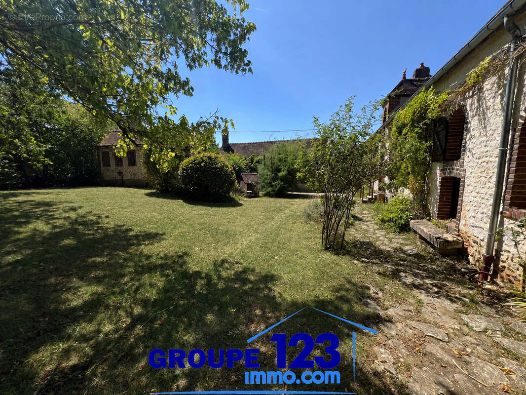 Propriété de caractère aux multiples projets à Saint Maurice le Vieil! - photo 17