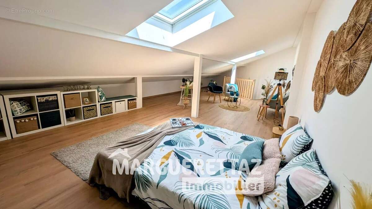 Appartement à SAINT-PIERRE-EN-FAUCIGNY