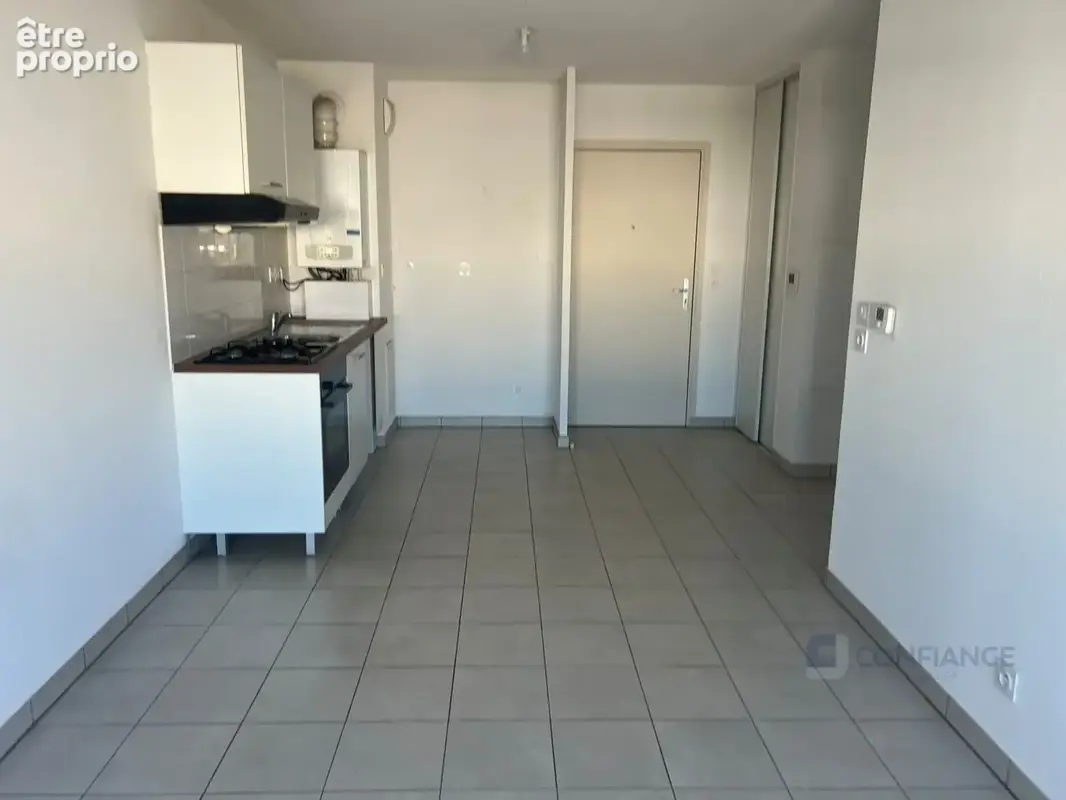 Appartement 2 pièces 39 m² à vendre à Saint-Priest (69800) - photo 4