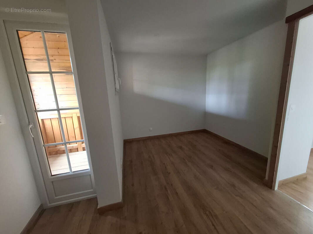 Maison à LES ANGLES