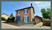 Maison à LUXEY