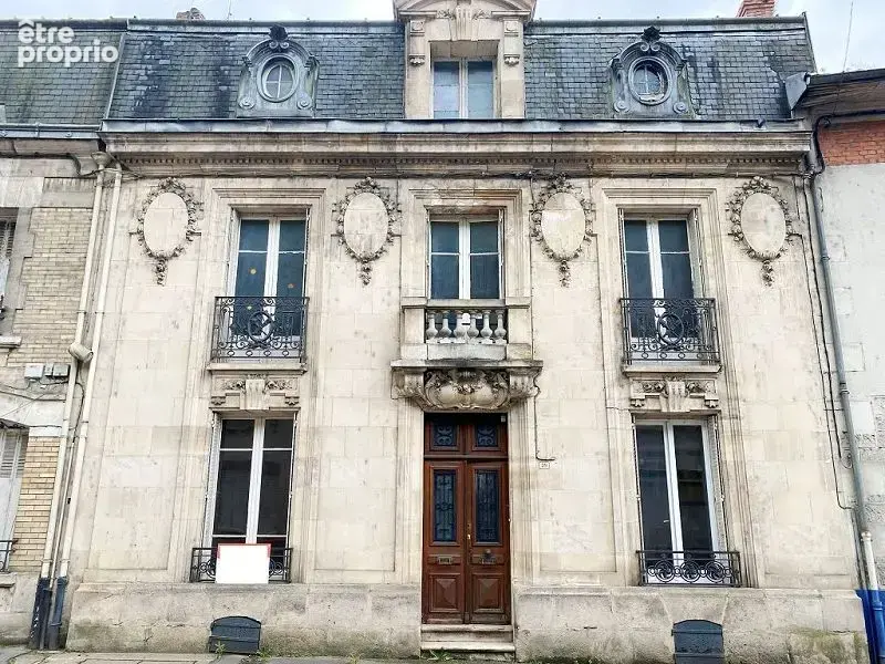 Maison à DUN-SUR-MEUSE