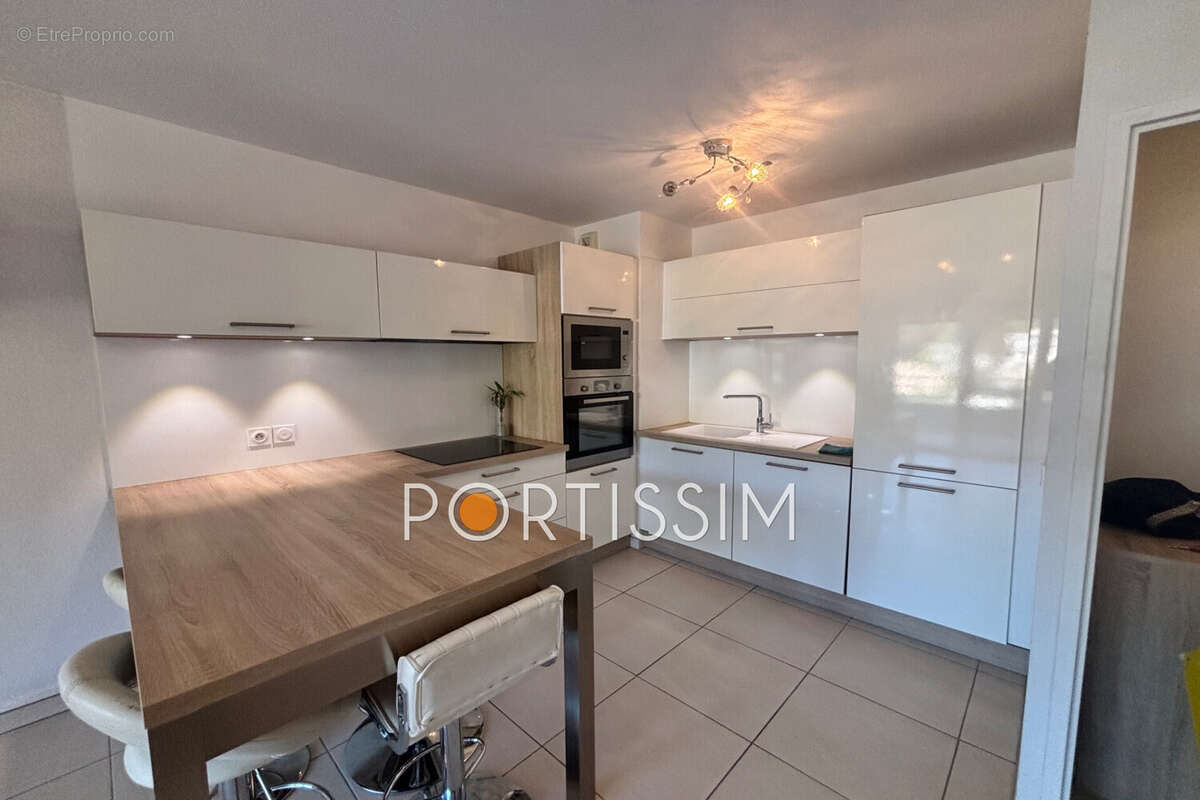 Appartement à CAGNES-SUR-MER