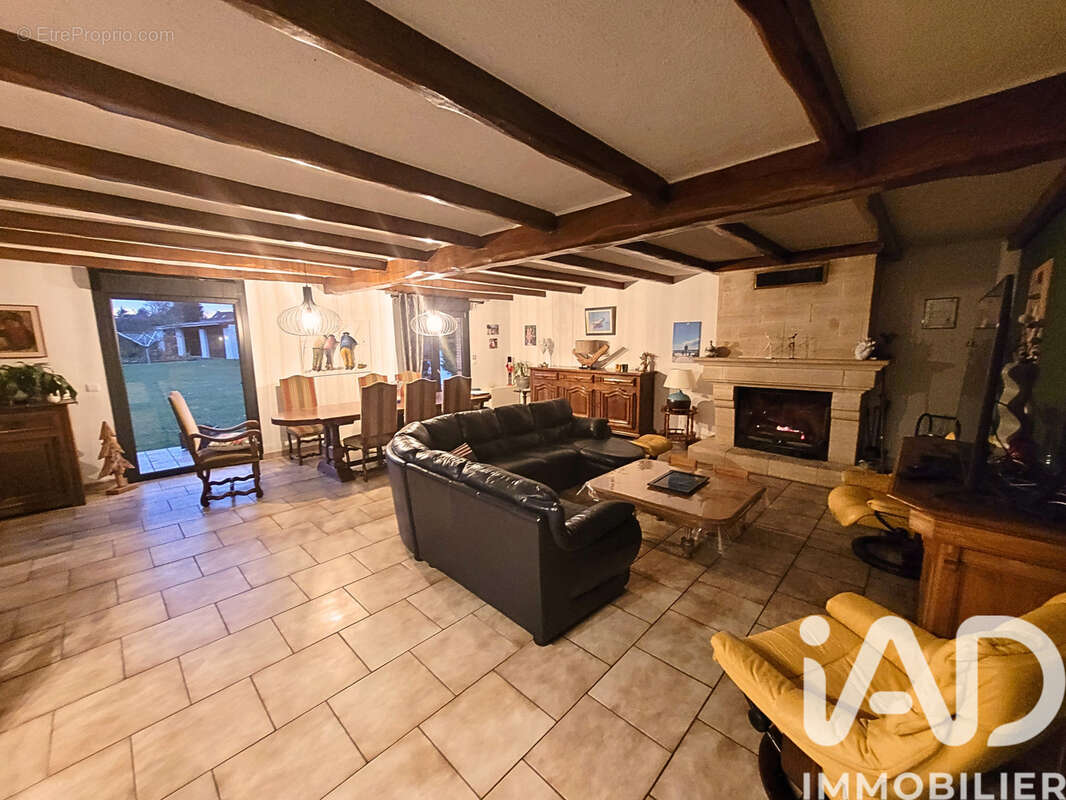 Photo 3 - Maison à HASPRES