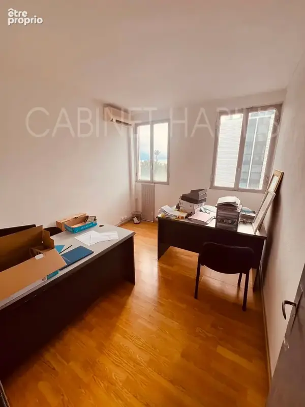 A vendre - appartement f 2  45.66 m2 environ - saint denis - 175 000 € - photo 3