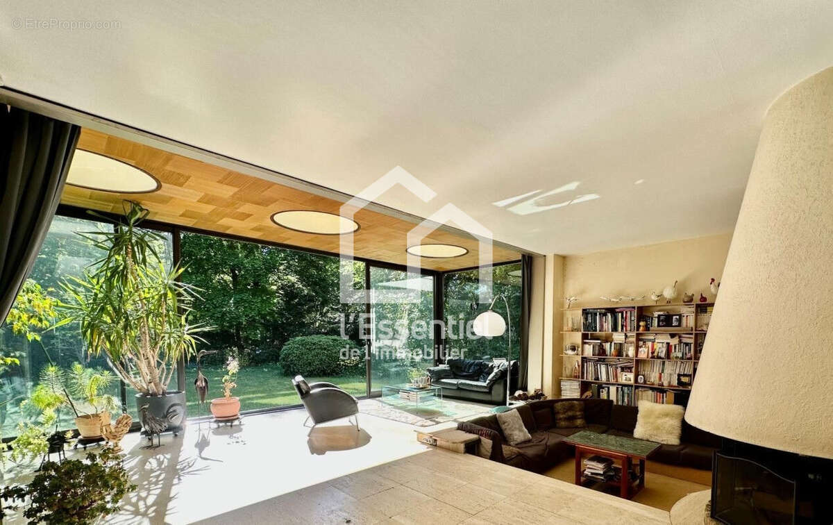 Maison à MAISONS-LAFFITTE