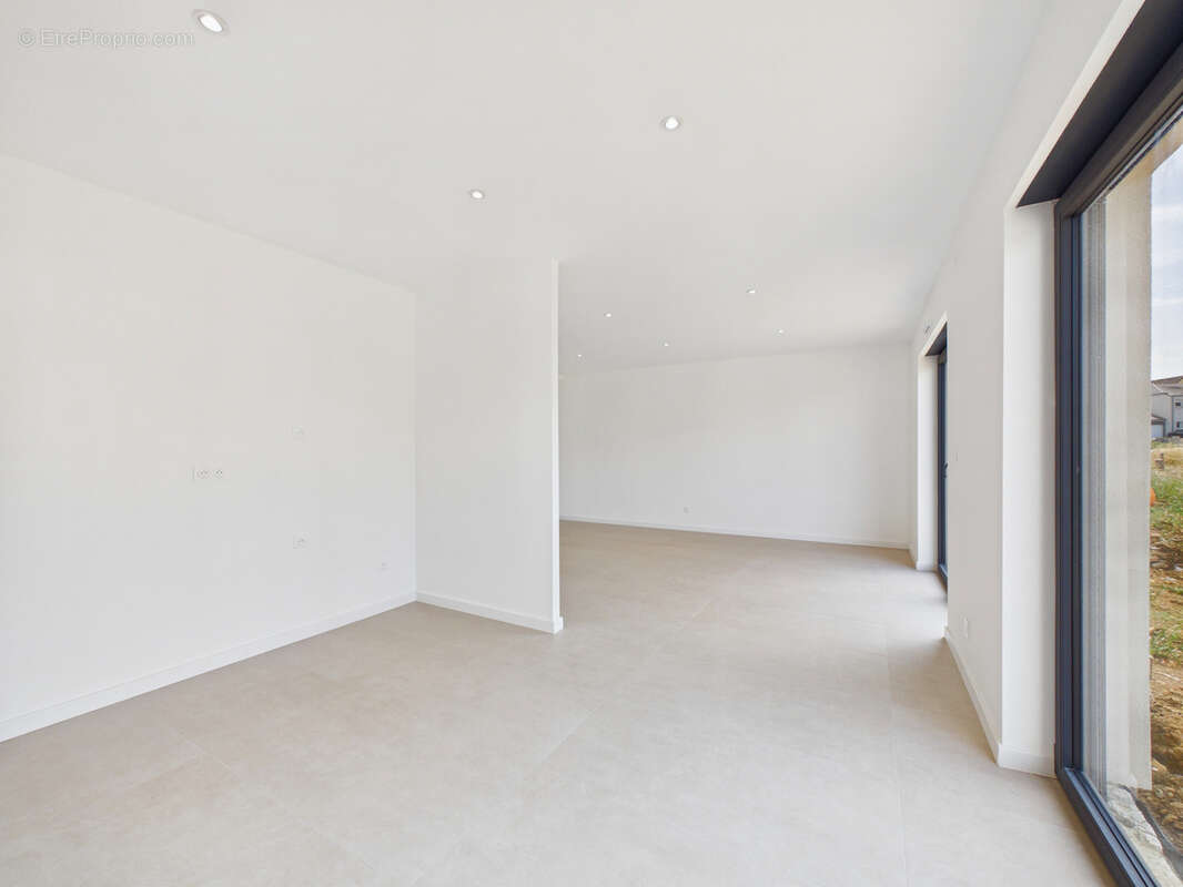 Maison neuve 4 pièces 110 m2 - photo 3