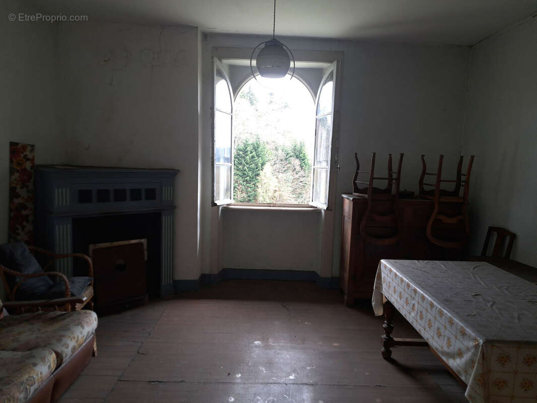 Maison à LE CHAMBON-SUR-LIGNON