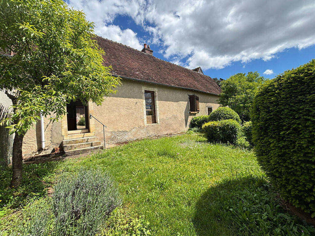 Maison à FUSSY