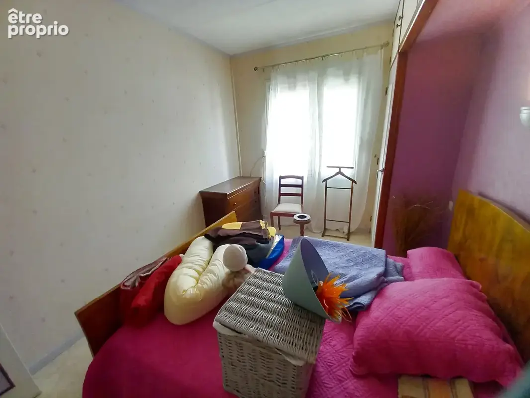 Bel Immeuble 2 Appartements et grand Garage. - photo 23