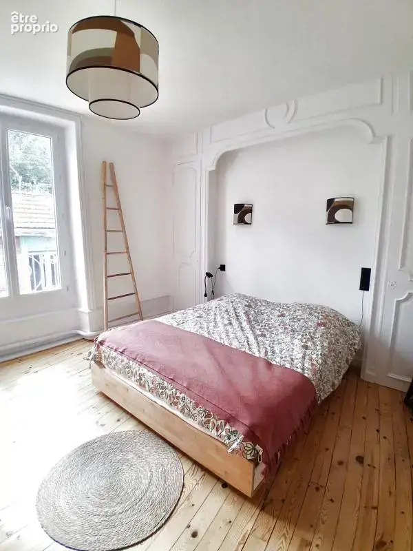 Appartement bourgeois entièrement rénové avec garage et balc - photo 8
