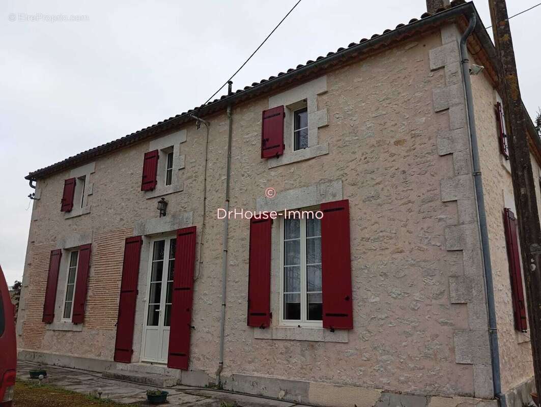 Maison à SAINT-QUENTIN-DU-DROPT