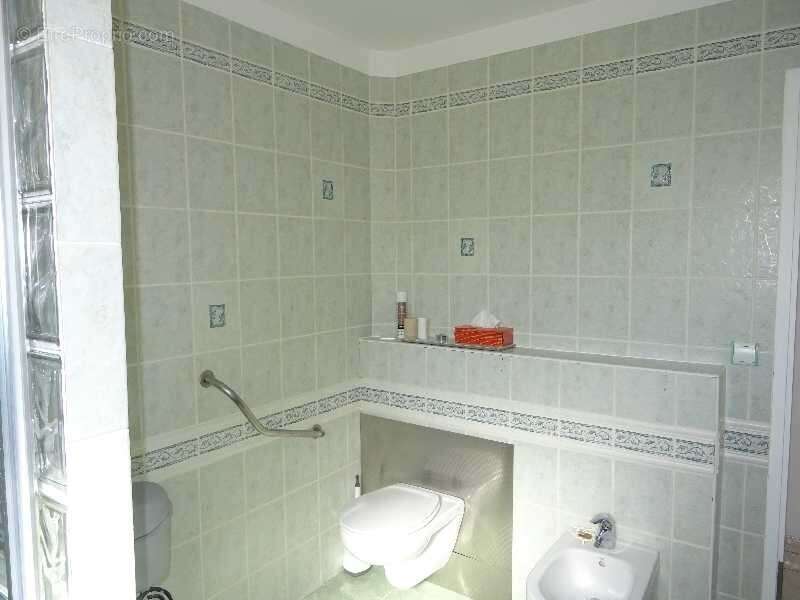 Maison à SAINT-JUNIEN