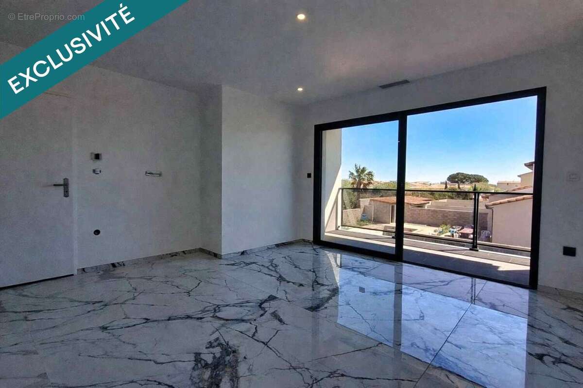 Photo 8 - Maison à PIA