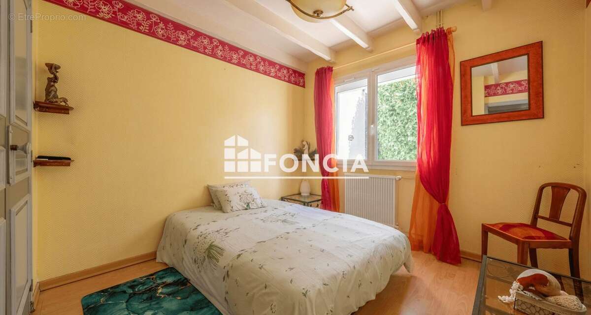 Maison à BLANQUEFORT