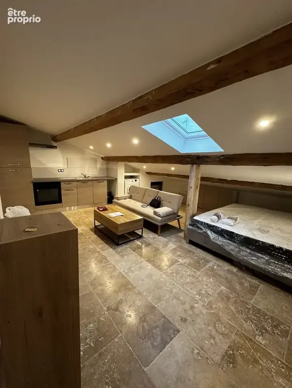 Appartement 13 m² à Lambesc  - photo 1