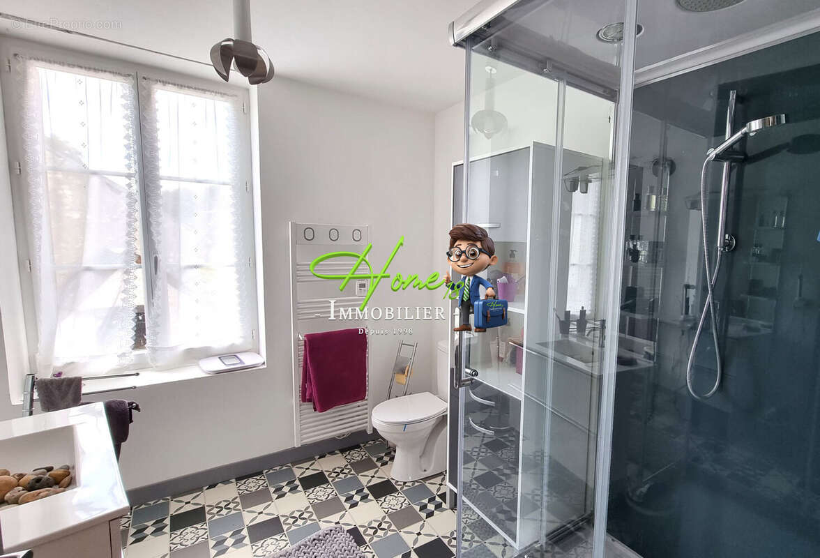 Maison à LES AIX-D&#039;ANGILLON