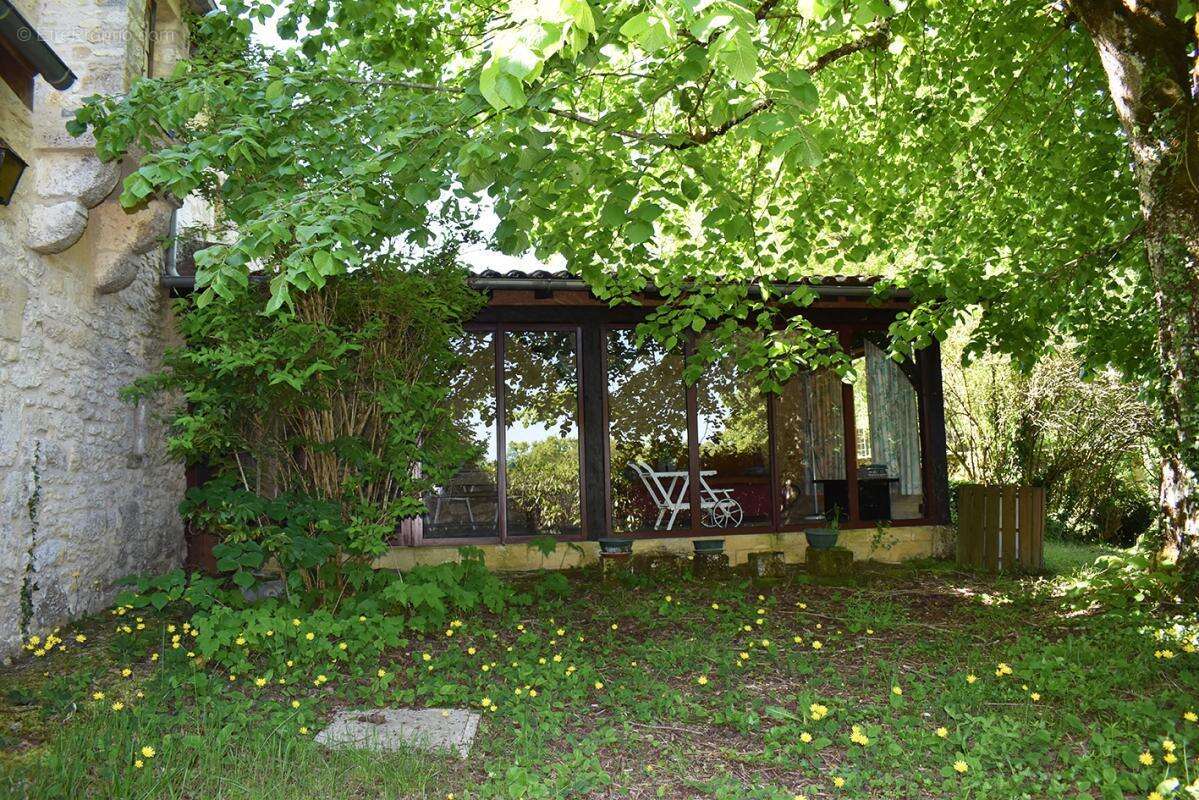 Maison coly saint amand 150 m² - photo 16