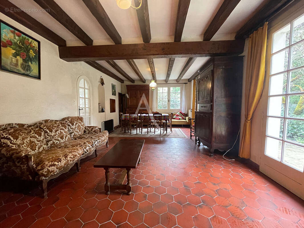 Maison à SAINT-HILAIRE-DE-RIEZ