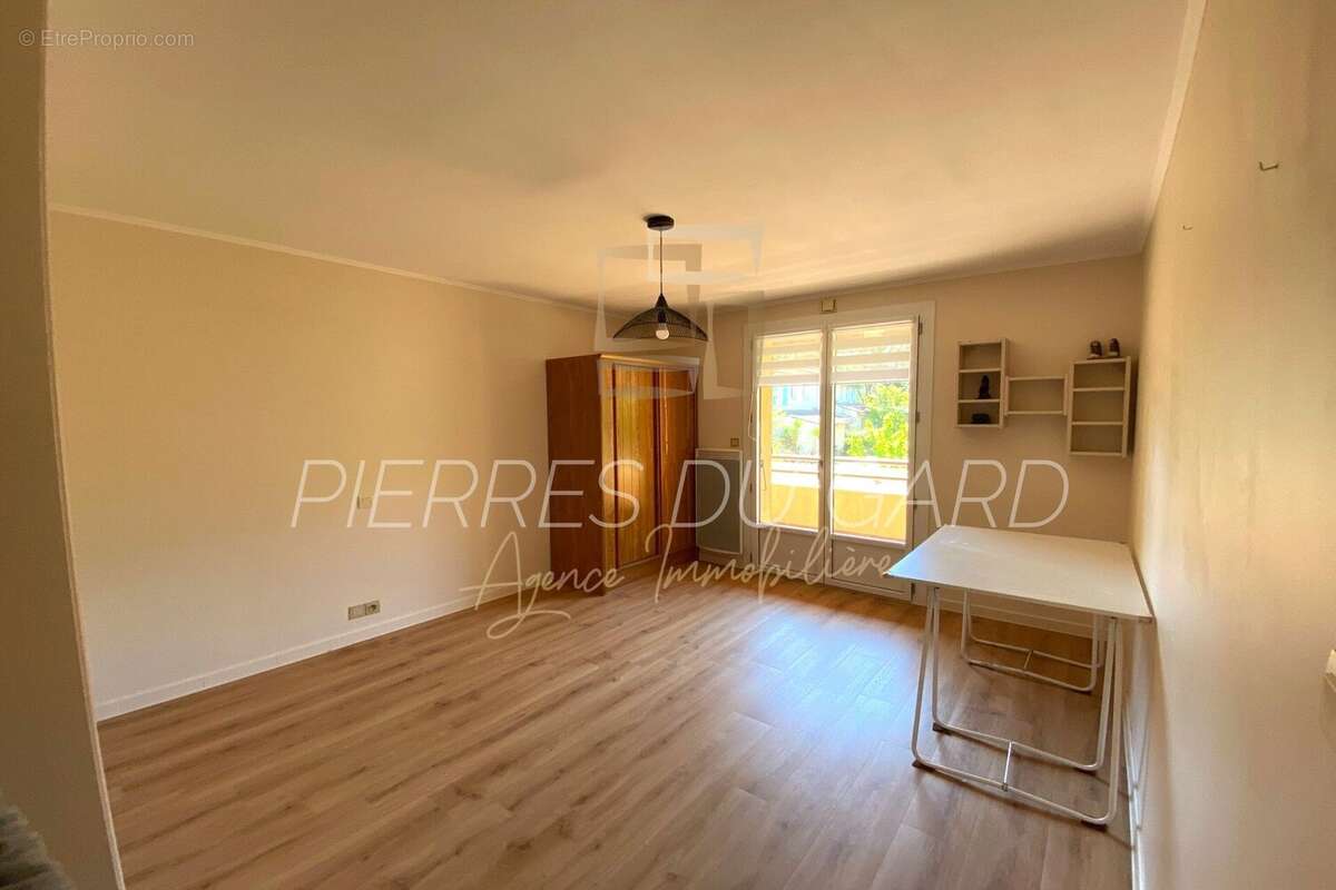 Maison à BAGNOLS-SUR-CEZE