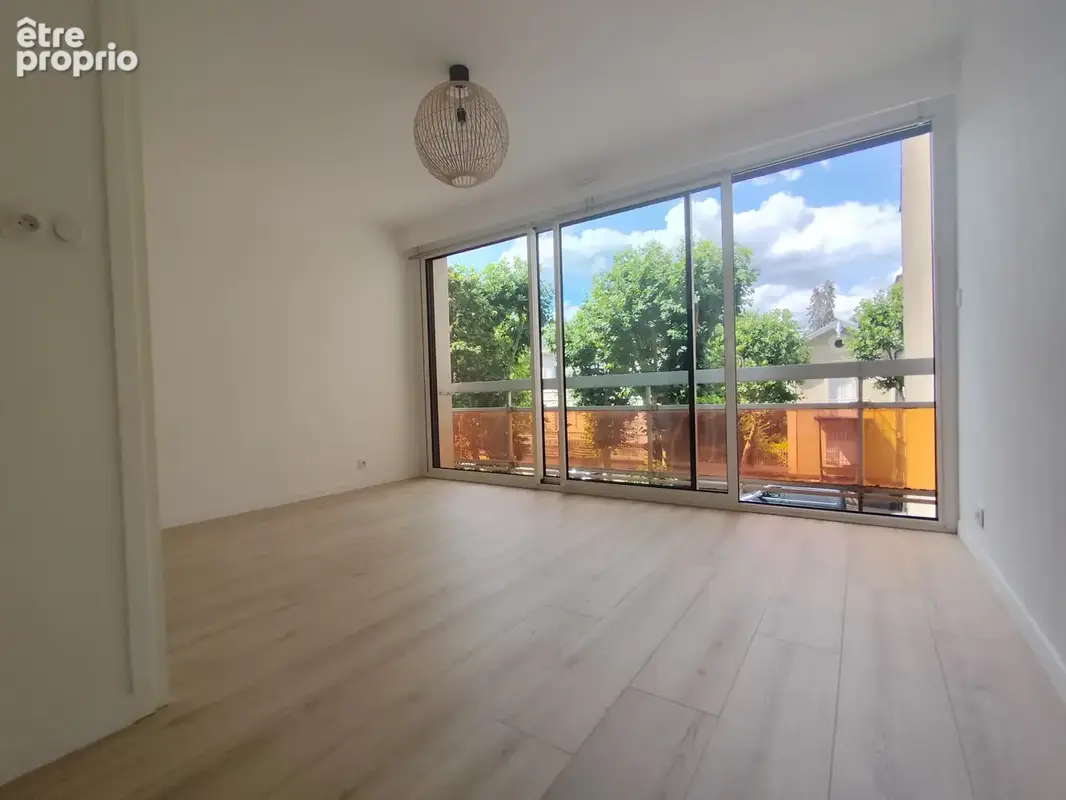 Appartement Chamalieres T1 avec cave et parking - photo 2