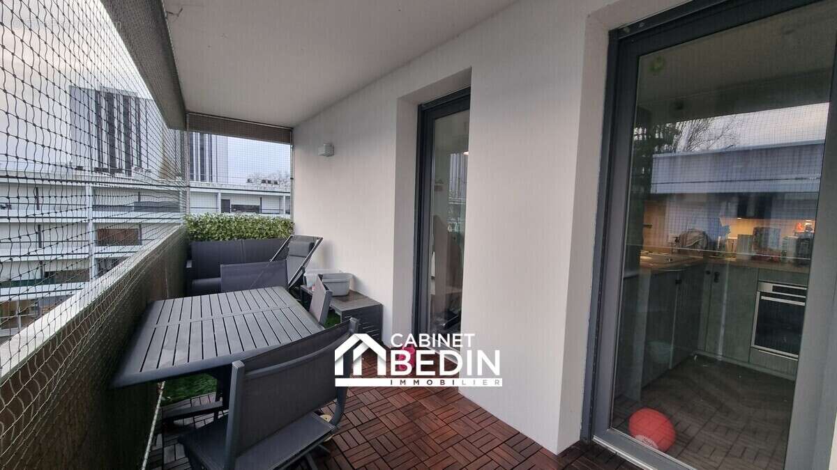 Appartement 86 m² à Pessac  - photo 2