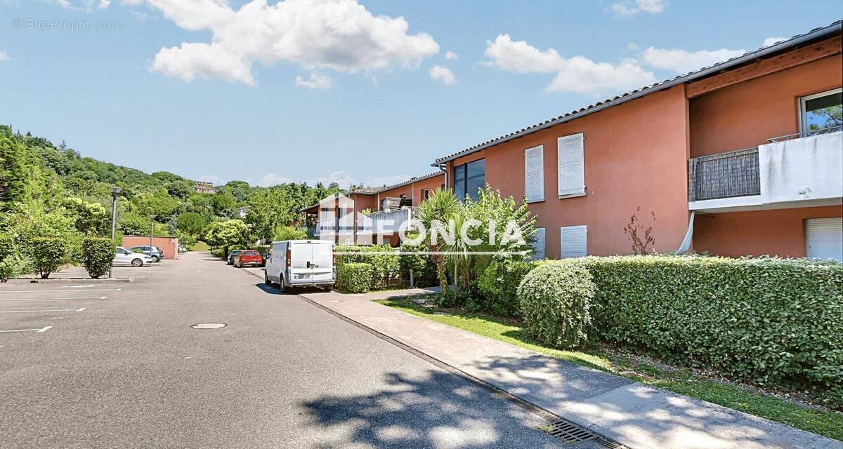 Appartement à CASTELNAU-D&#039;ESTRETEFONDS