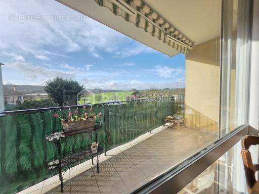 Appartement à BALLAINVILLIERS
