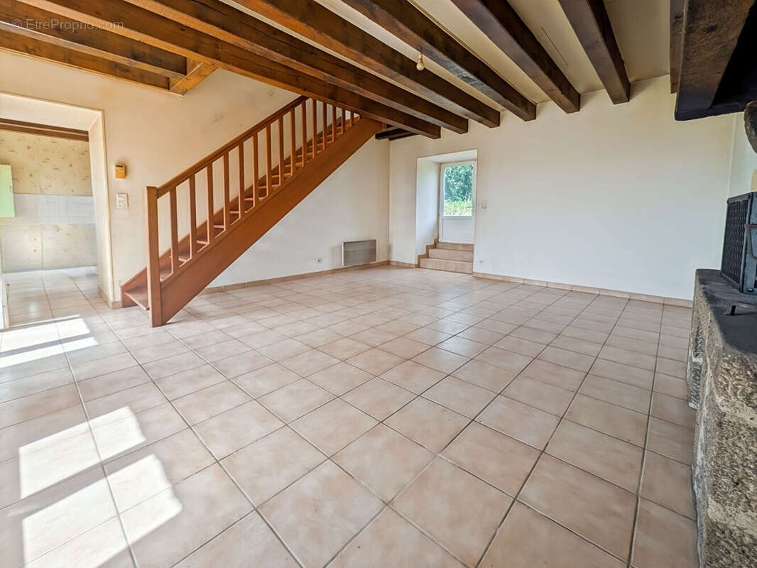 A vendre Maison en pierre à Chauvigné  81 m2 en campagne - photo 4