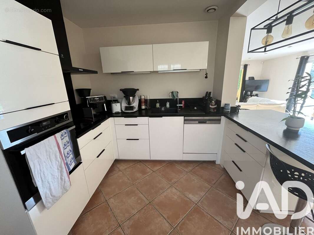 Maison 179 m² à Grane  - photo 7