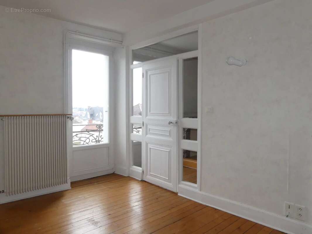 Appartement à LE CREUSOT