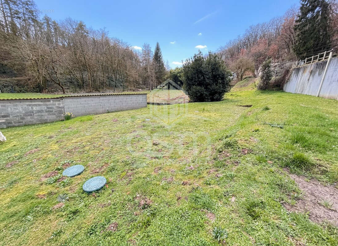 Maison à SAINT-EPAIN