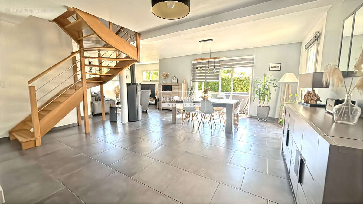 A VENDRE Maison La Chapelle Erbree 6 pièce(s) 124 m2 - 277 000  HAI - photo 4