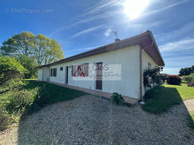 Maison à RIONS