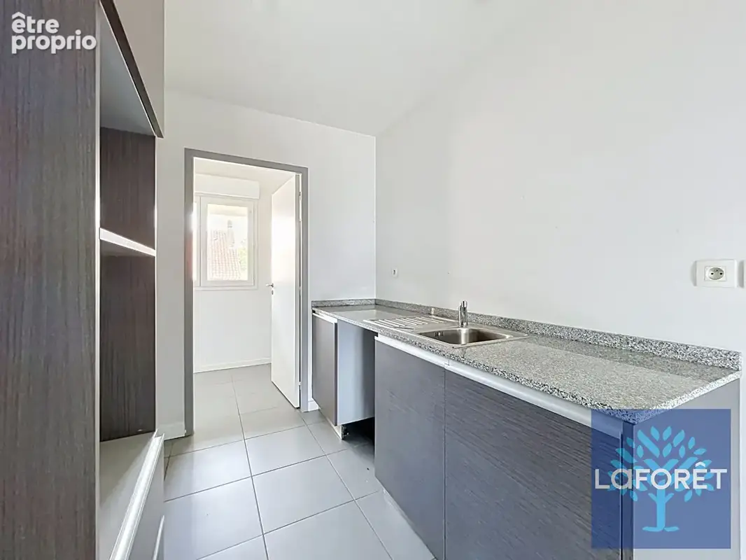 Appartement 3 pièces 68,18 m² + Garage + Place de parking + Balcon - photo 6