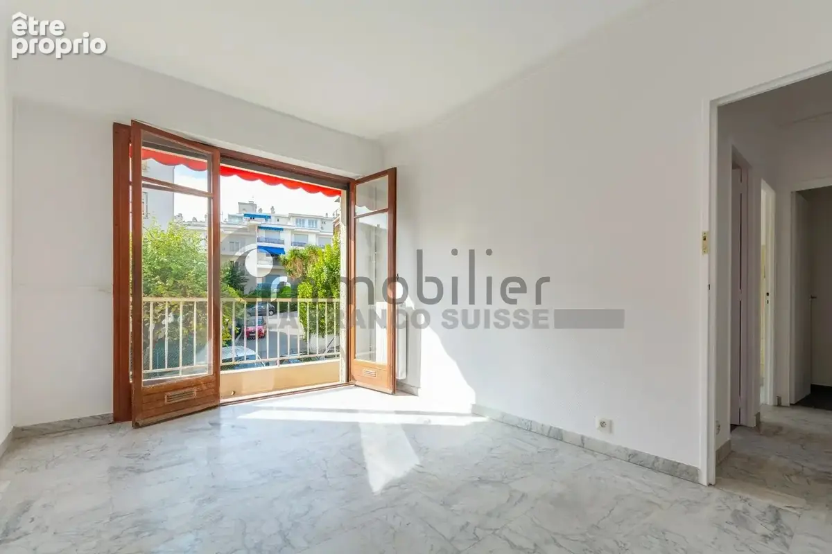 Appartement 1 pièce 30 m² à vendre à Nice (06100) - photo 4