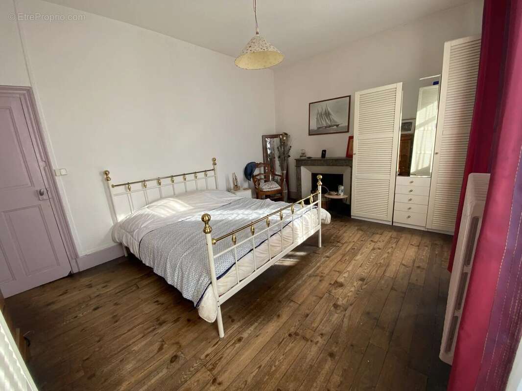 Maison à SAINT-LATTIER